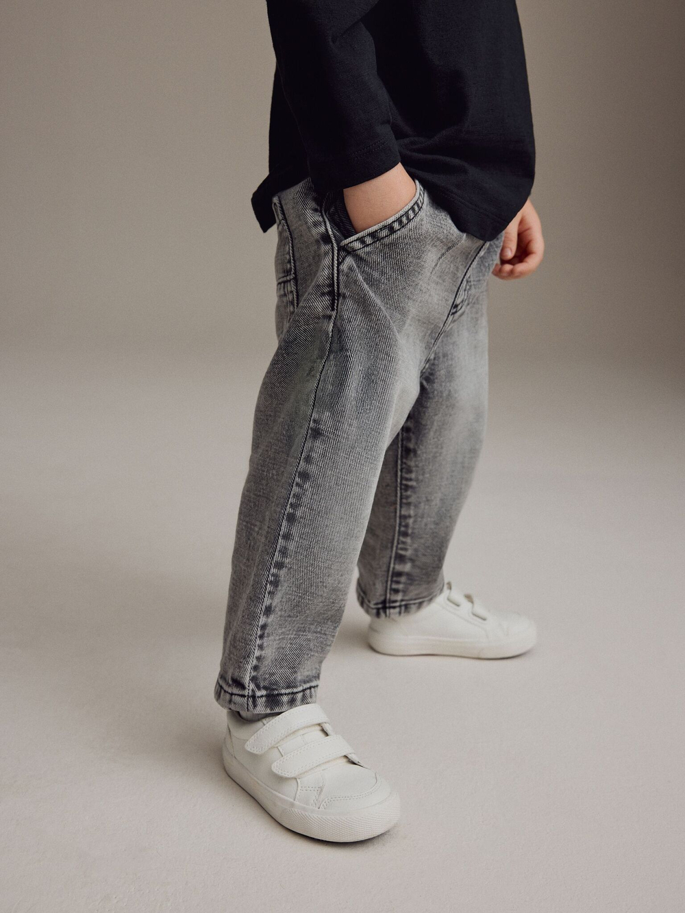 Джинсы для мальчика Next B60-166, Серый