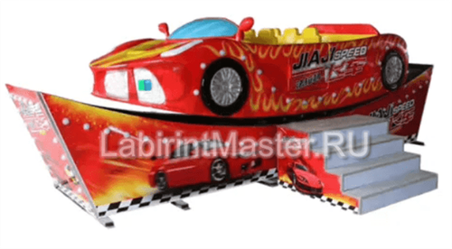 Атракцион «Летающая красная машина»