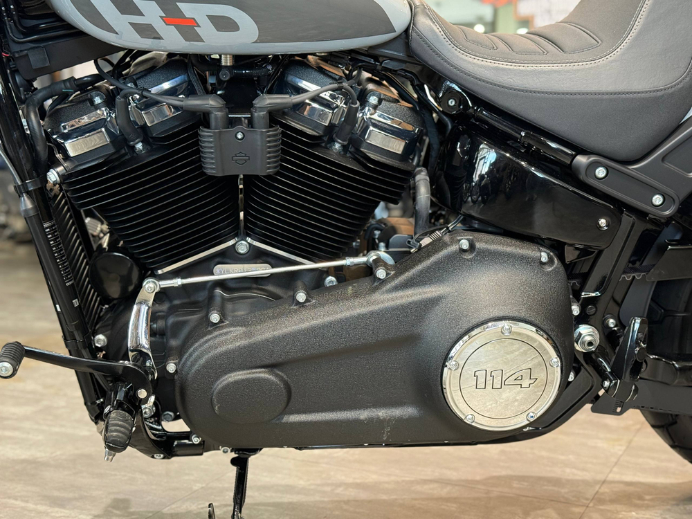 Harley-Davidson Fat Bob 114 Billiard Grey 2024