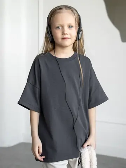 Футболка для девочки в школу