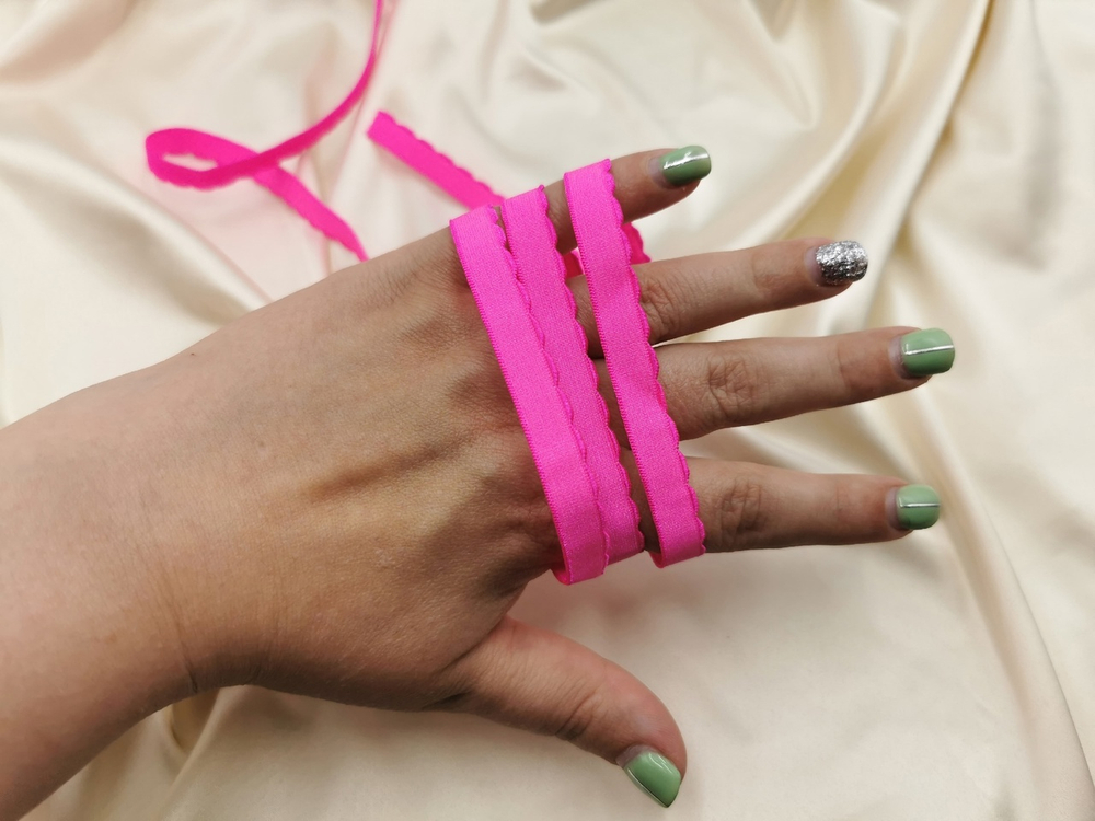 Отделочная резинка с фестонами, 10мм, ОПТ, неоново-розовый, Китай (Арт: OTR605/10-3578), 50 метров