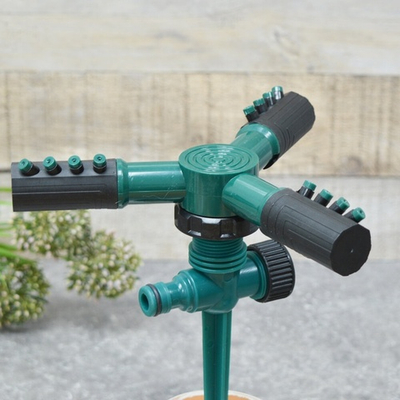 Разбрызгиватель дождеватель для полива 3-х лепестковый