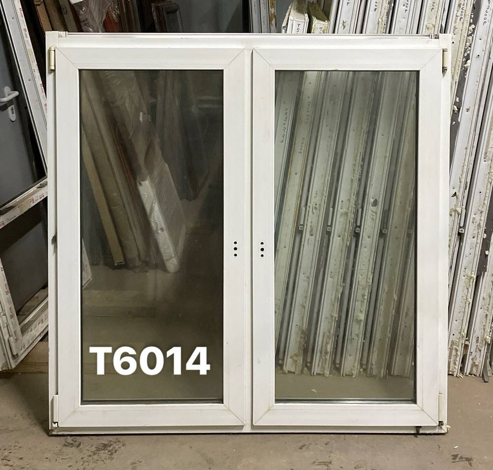 Окно Пластиковое Б/У 141(в) х 141(ш)