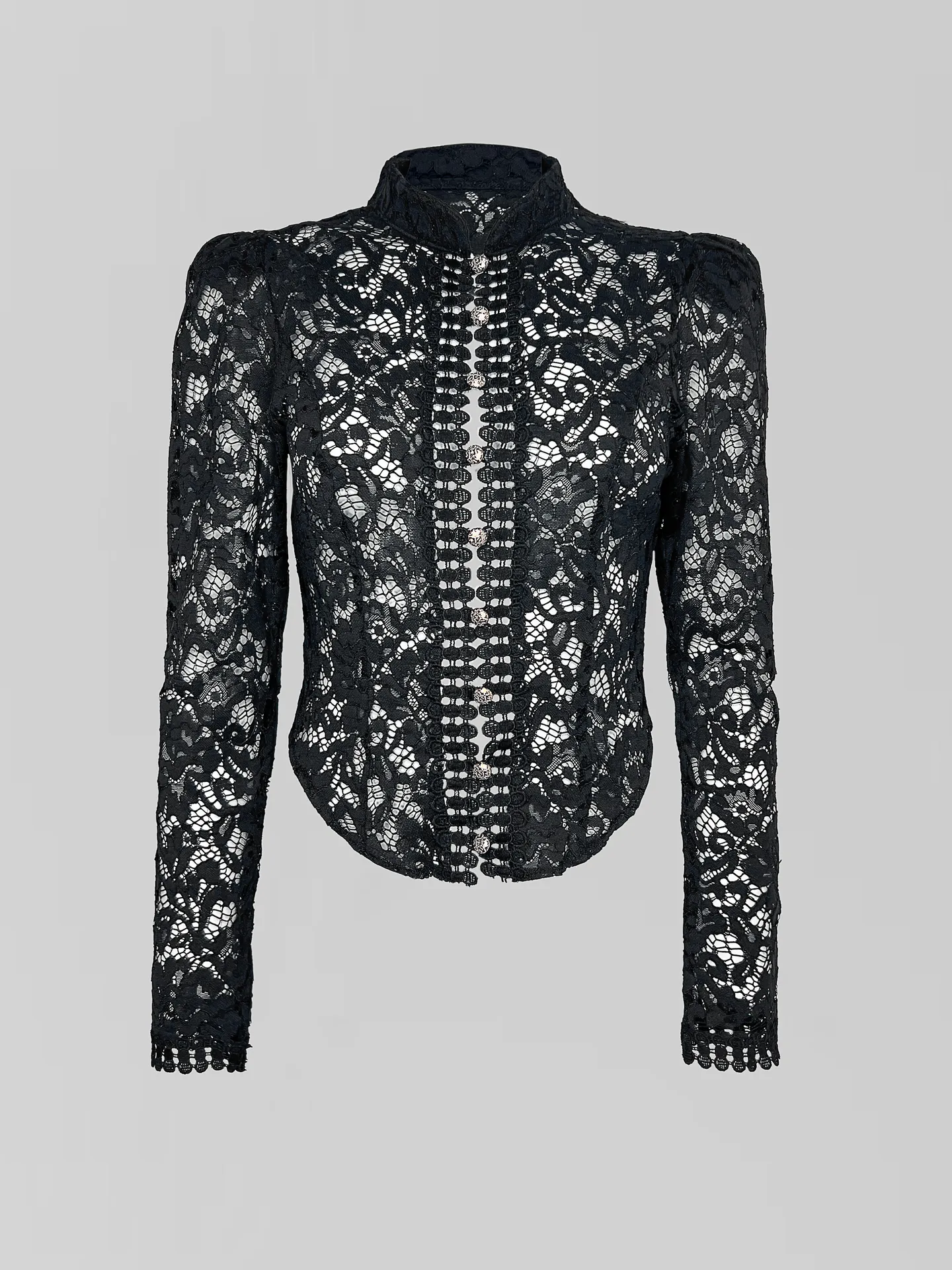 Блузка BD colleсtion однотонная приталенная из гипюра на золотых пуговицах