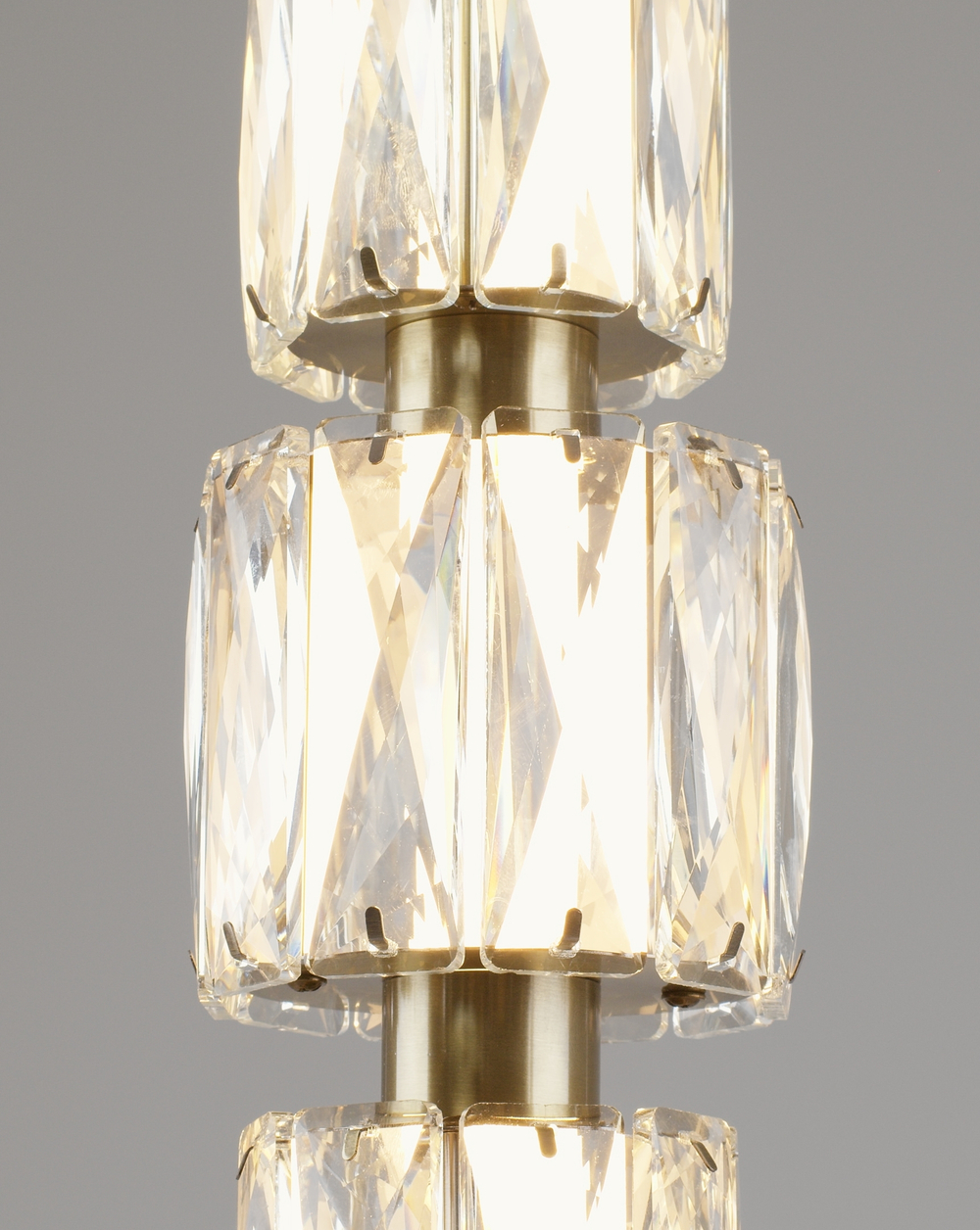 Светильник подвесной светодиодный Moderli V11714-PL Prismique