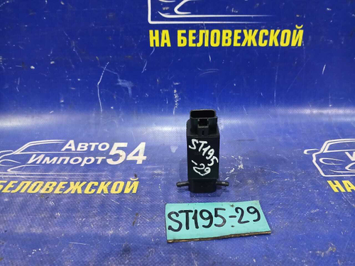 Моторчик бачка омывателя TOYOTA CALDINA 1994