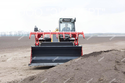 Ковш с захватом на Телескопический мини-погрузчик Manitou