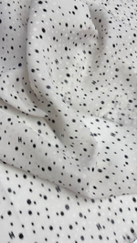 Шелк органза Chanel белый в горошек с лого