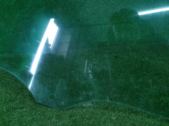 Стекло двери переднее левое Mercedes GLE V167 (2018-н.в.)