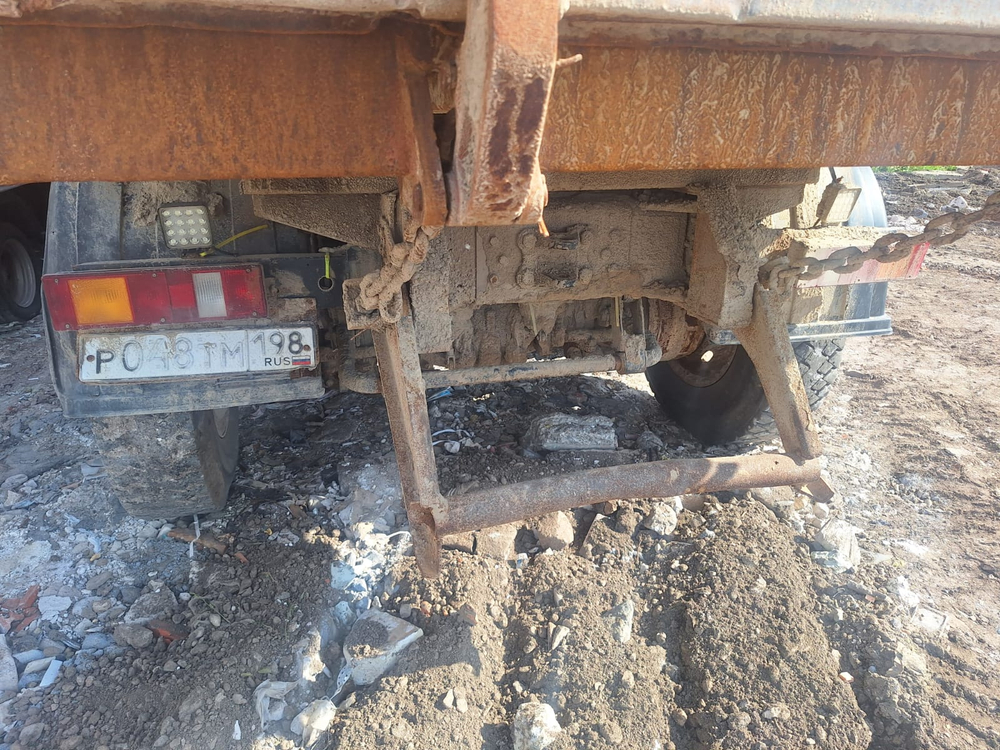HONGYAN 908 8x4 Самосвал CQ3406HV39 (Дизельный, 8,7 л, 387 л.с., МТ)
