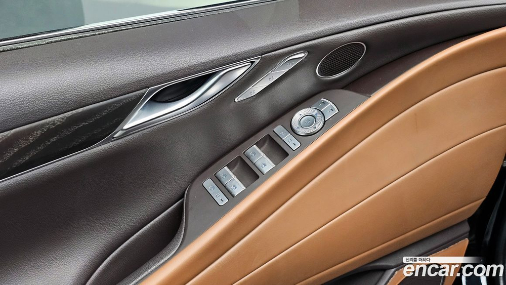 Genesis G80 (RG3) Бензин 2.5 Turbo AWD (04.2020)