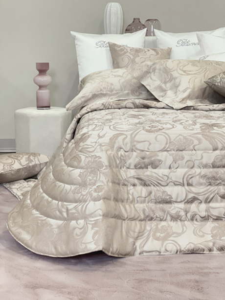 Покрывало 270х270 Blumarine Lapis Cipria бежево-розовое