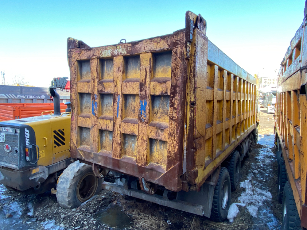 FAW J6 8x4 Самосвал СА3310Р66K24T4E5 (Дизельный, 11,1 л, 420 л.с., МТ)