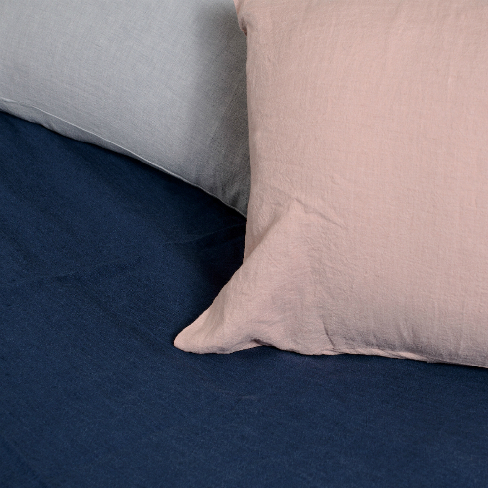 Простыня из стираного льна темно-синего цвета essential, 180х270 см