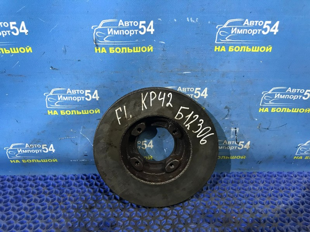 Диск тормозной передний TOYOTA TOWNACE NOAH 1996-2007