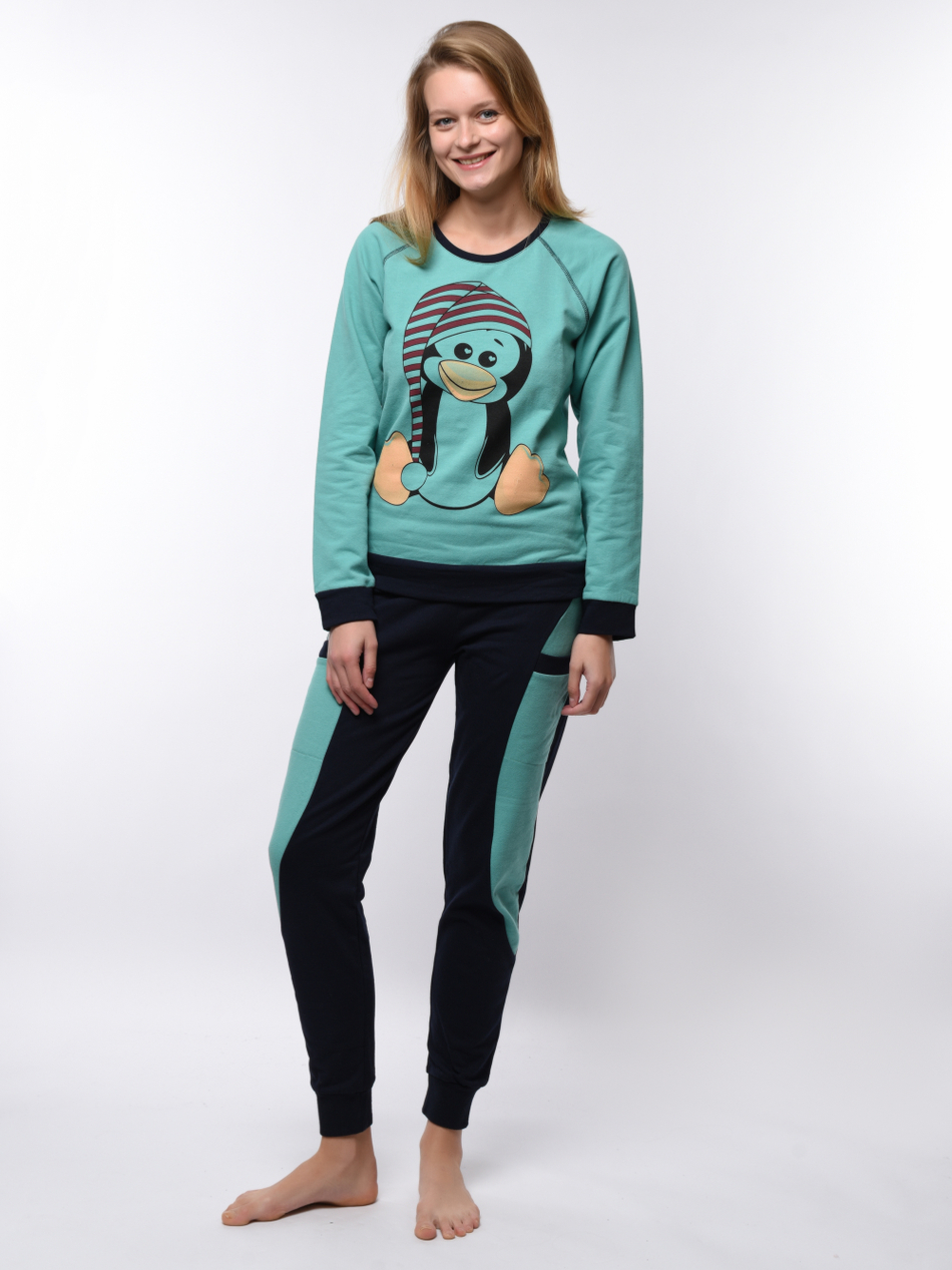 Костюм женский