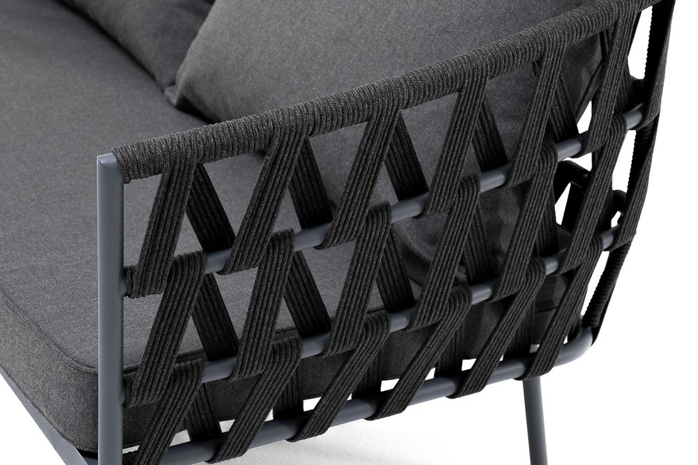 "Диего" диван 2-местный плетеный из роупа, каркас алюминий темно-серый (RAL7024) муар, роуп темно-серый круглый, ткань темно-серая 027