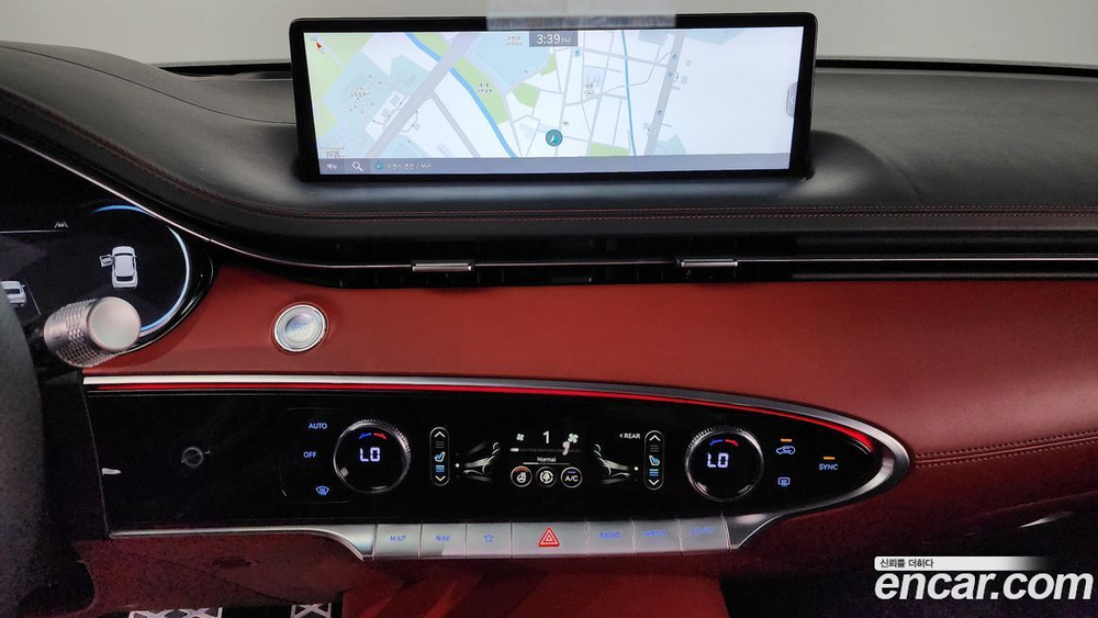 Genesis GV70 2.5T Бензин AWD (07.2021)