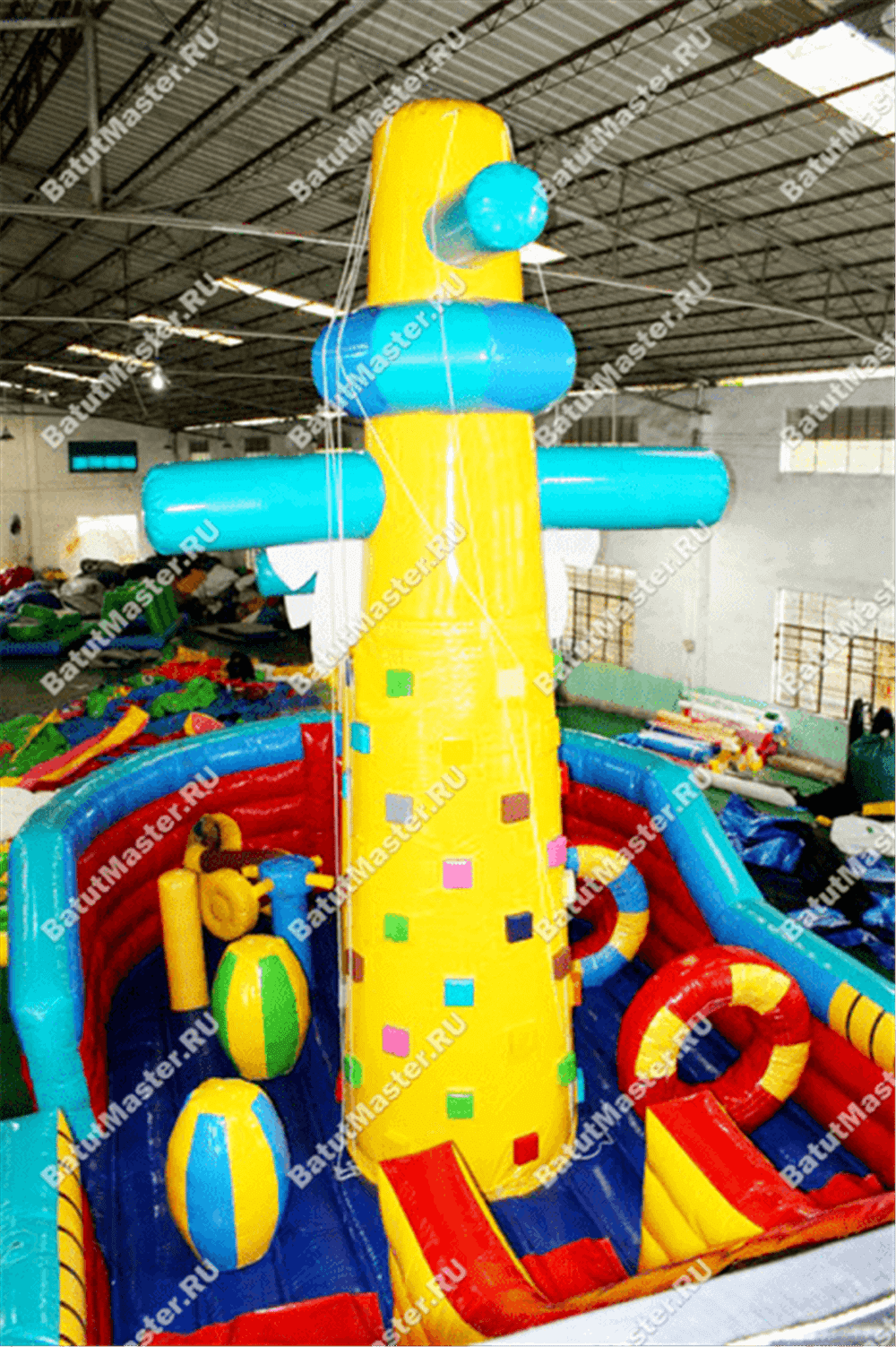 Надувной корабль "Весёлый роджер"