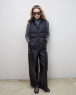 Жилет пуховый из итальянского нейлона черный