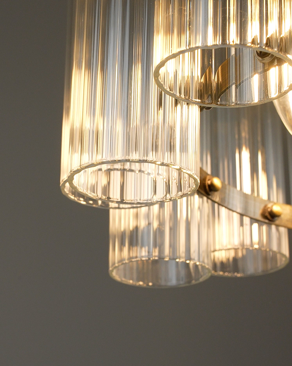 Светильник подвесной Moderli V10776-3P Monte