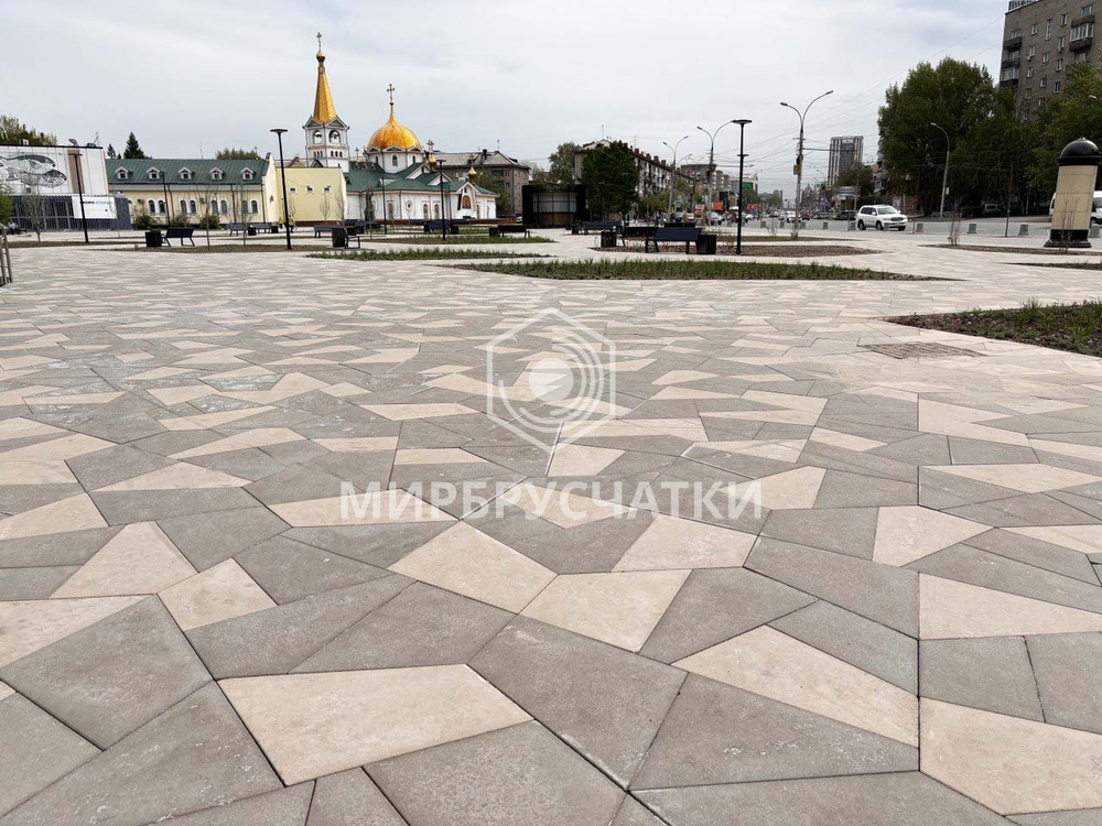 Цирк и Никольская площадь, г.Новосибирск