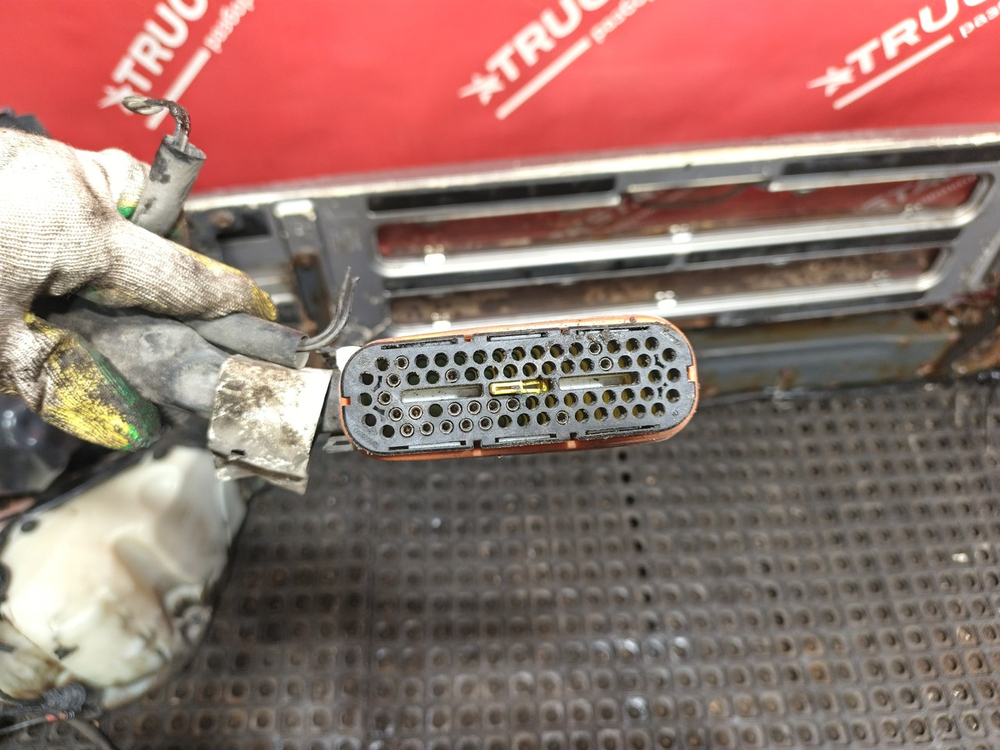 Бампер передний в сборе ноускат