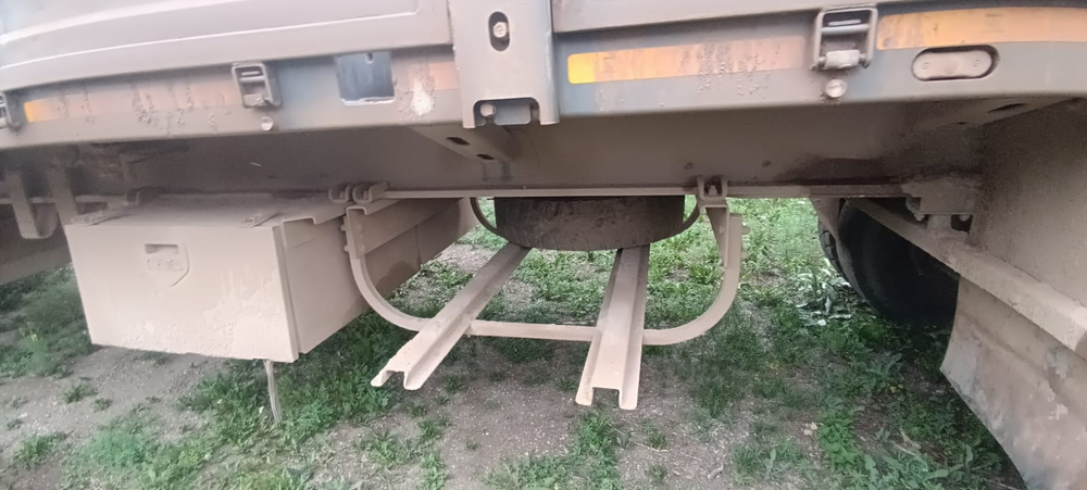 САВ (СпецАвто-Восток) 9318* Полуприцеп тяжеловоз 2 оси 93182E8 (Не раздвижной)
