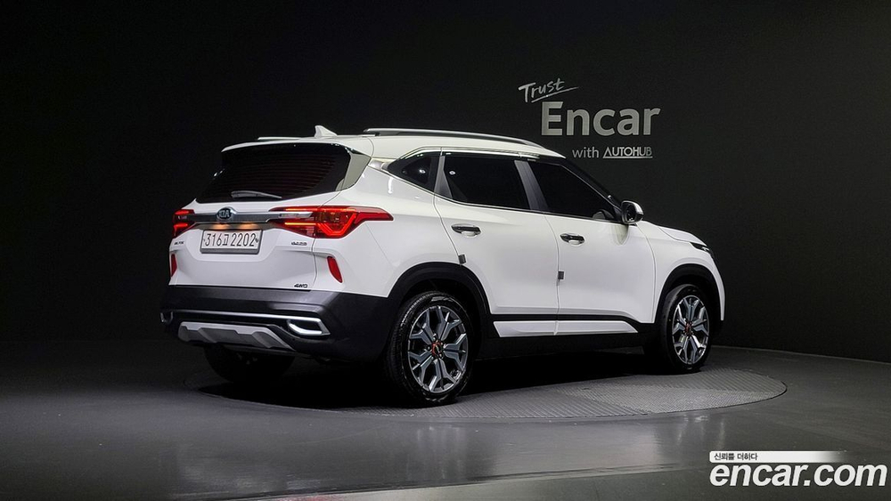 Kia Seltos Бензин 1.6 Turbo 4WD (10.2019)