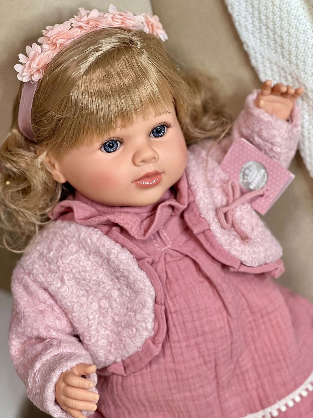 Кукла Berbesa мягконабивная 52см Carla (7221S)