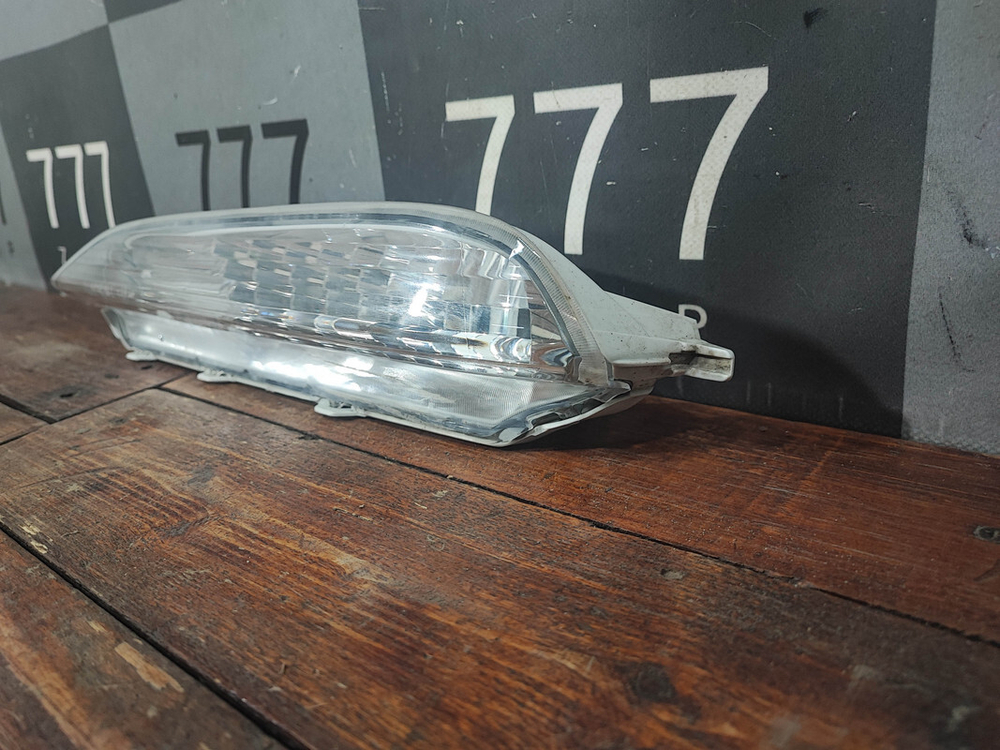 Указатель поворота в бампер левый Honda Pilot 3 (YF6) 15-18 Б/У Оригинал 33350TG7A11