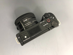Sony ZV-E10 + Kit 16-50mm 6.500 кадров