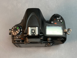 Nikon D610 20.465 кадров