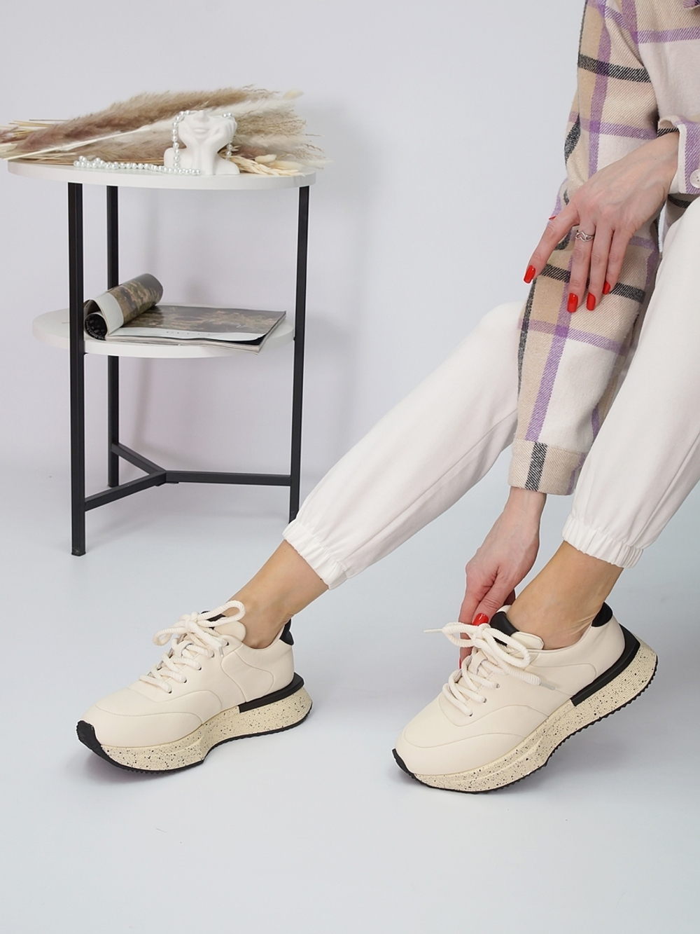 Кроссовки женские демисезонные