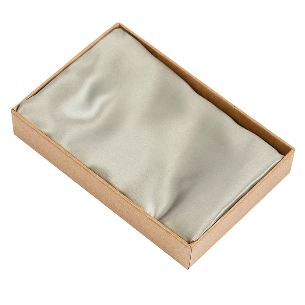 Наволочка из натурального шелка светло-серого цвета из коллекции essential, 50х70 см