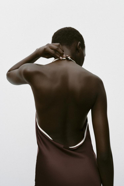 ZARA АТЛАСНОЕ ПЛАТЬЕ МИДИ С КОНТРАСТНОЙ ОТДЕЛКОЙ, КОРИЧНЕВЫЙ