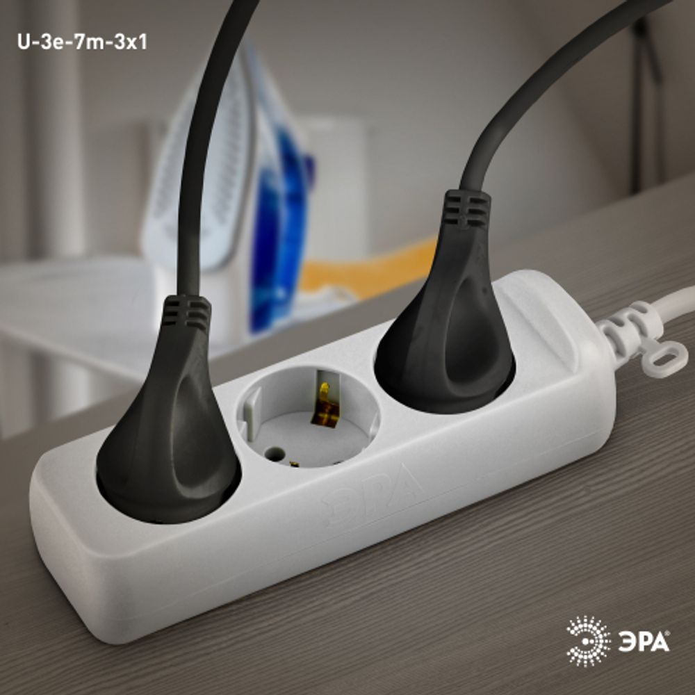 Удлинитель электрический ЭРА U-3e-7m-3x1 с заземлением 3 розетки 7м ПВС 3x1мм2 16А
