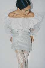 White swan top