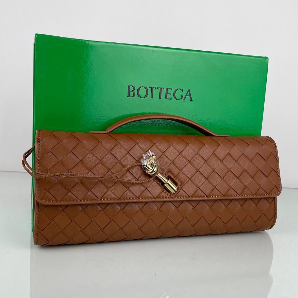 Клатч Bottega Veneta