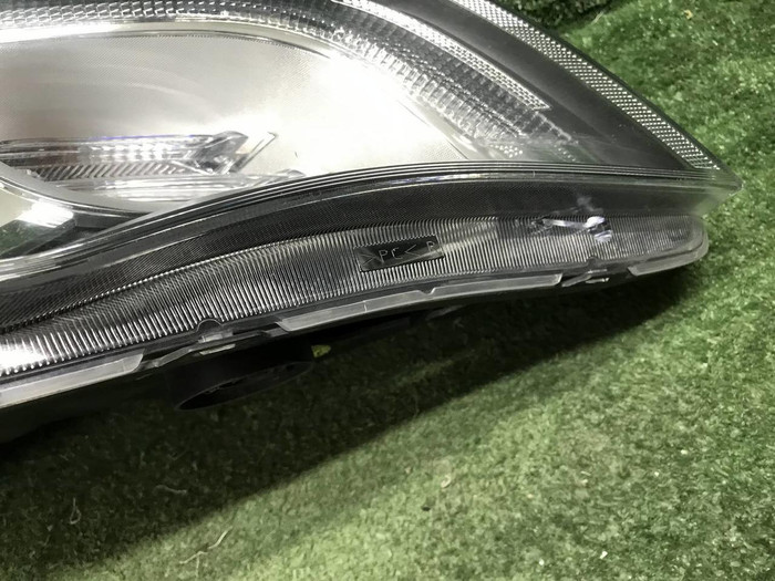 Фара правая Geely Atlas 1 (2016-2022) LED