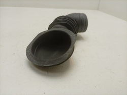 WLL2416EOE/01 кт73 Заливной патрубок для стиральной машины Bosch 9000933673 б/у