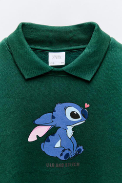 ZARA ТОЛСТОВКА С ПРИНТОМ STITCH & ANGEL © DISNE, ТЕМНО-ЗЕЛЕНЫЙ