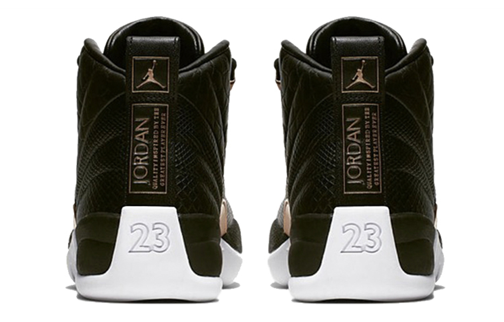 Кроссовки Jordan Air Jordan 12 Retro Black Metallic Gold White (Женская размерная сетка)