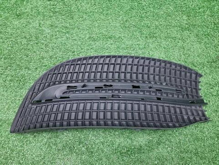 Решетка переднего бампера Mercedes S W222 (17-20)