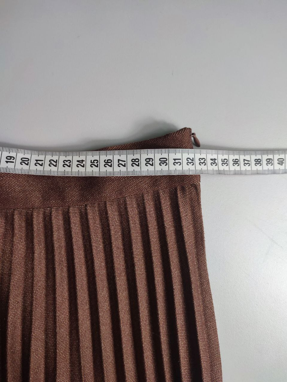 Юбка Zara плиссе стильного оттенка 42 размер