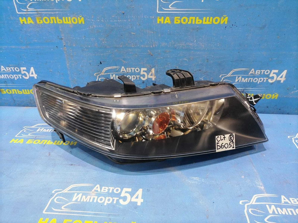 Фара передняя правая Honda ACCORD 2002-2005