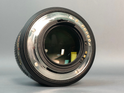 Pentax-DA 55mm 1.4 небольшой скрип при AF