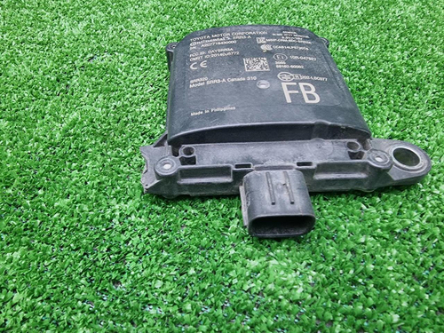 Датчик слепых зон правый Land Cruiser 200 (15-21)