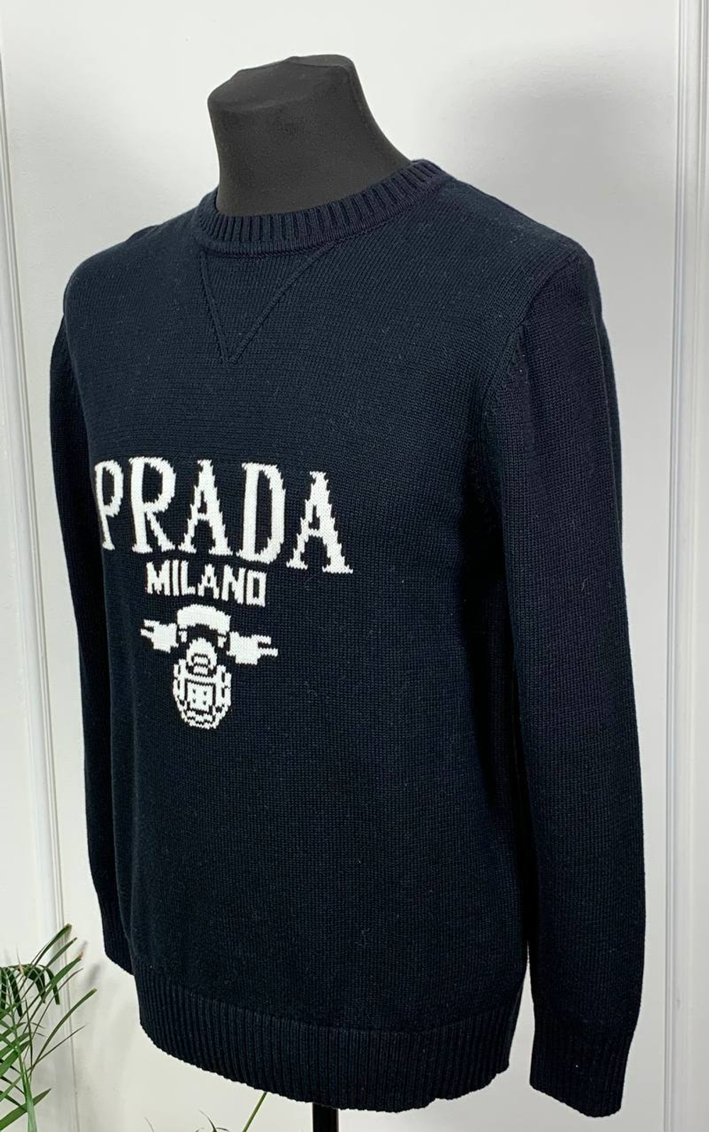 Свитер Prada