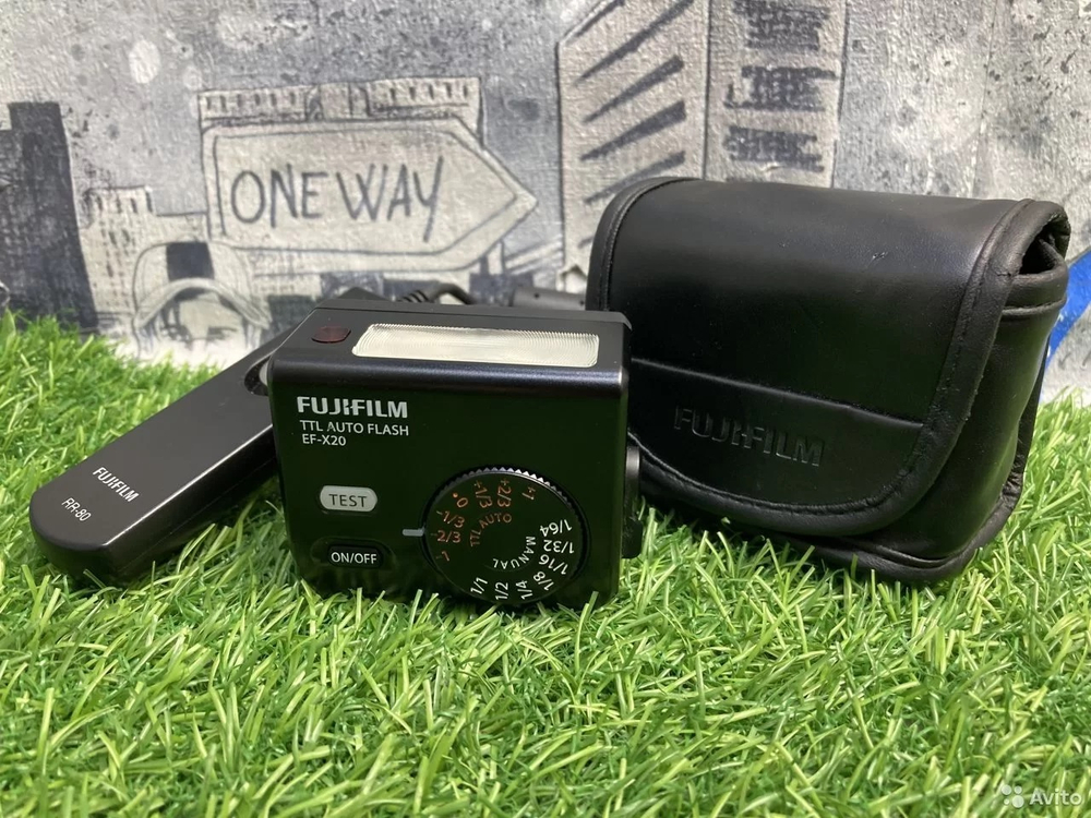 FujiFilm TTL Auto Flash EF-X20 Покупка/Продажа